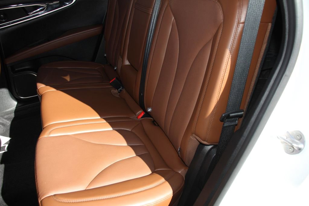 Certified 2023 Lincoln Nautilus Reserve FWD image 15