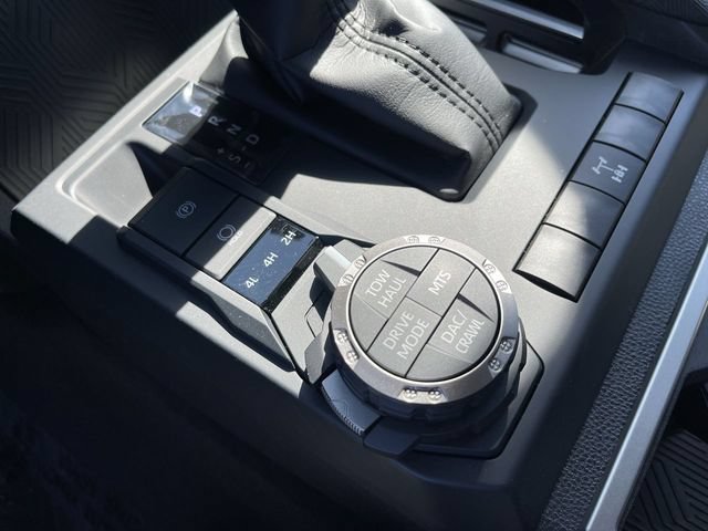 New 2026 Toyota Tacoma TRD Off-Road AWD/4WD image 19