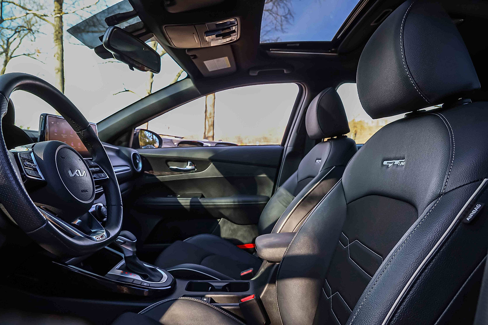 Certified 2023 Kia Forte GT-Line w/ GT-Line Premium Package image 8