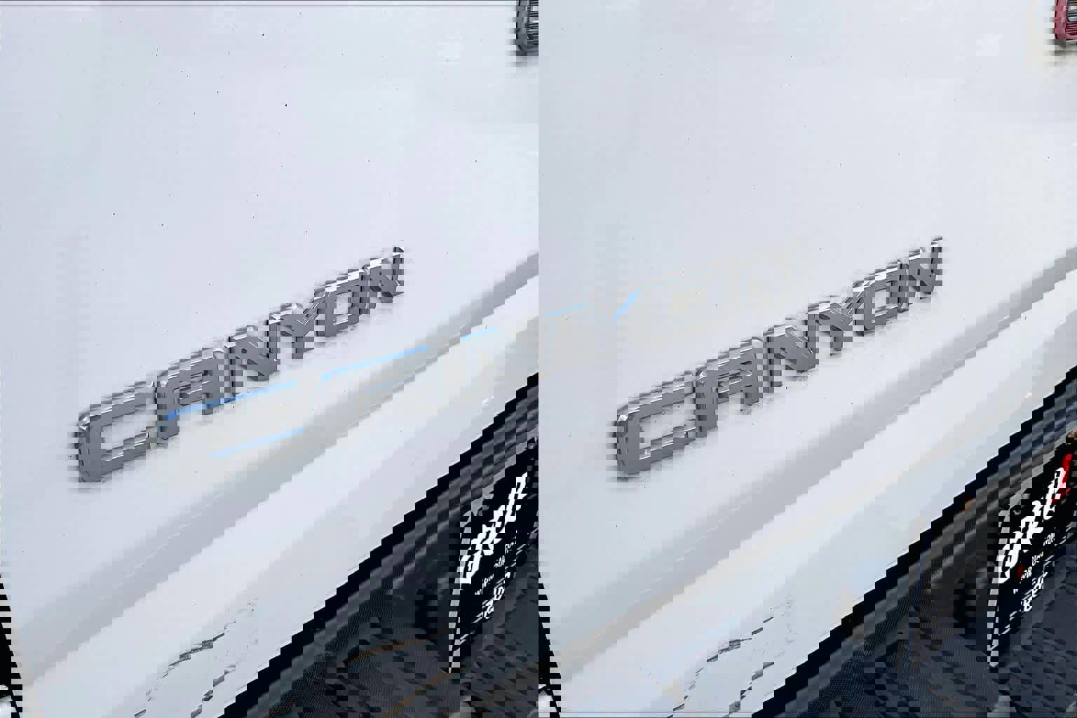 Used 2015 GMC Canyon SLE w/ SLE Convenience Package image 27