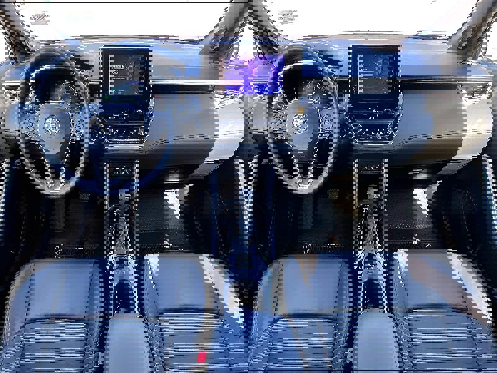 Used 2023 Toyota Corolla Cross XSE w/ Convenience Package image 21