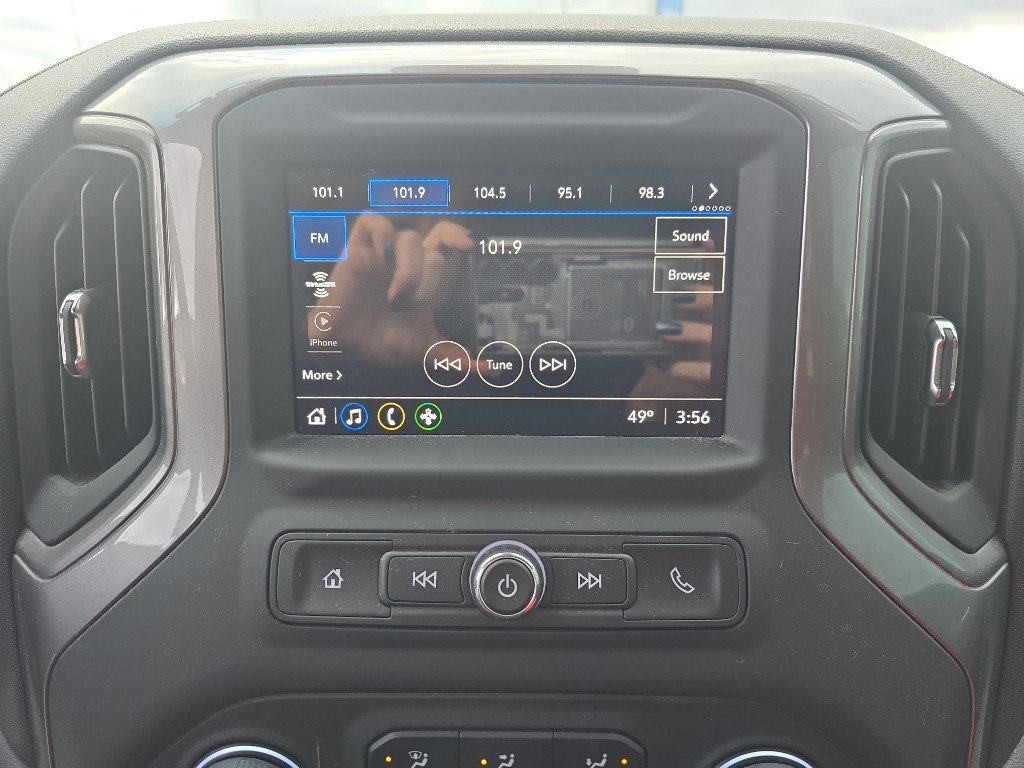 Used 2024 Chevrolet Silverado 1500 Custom Trail Boss w/ LPO, Dark Essentials Package image 14