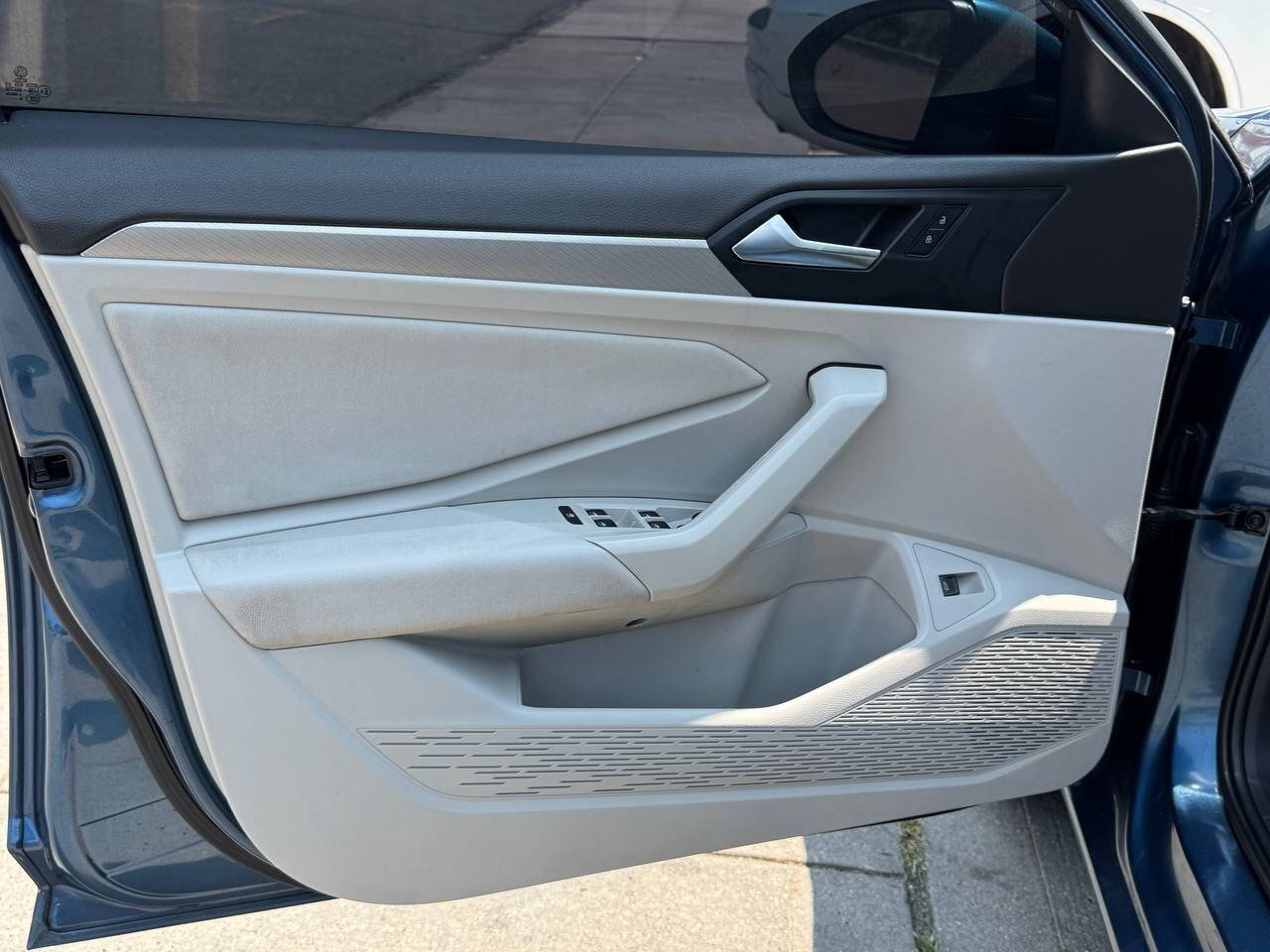 Used 2019 Volkswagen Jetta SE FWD image 21