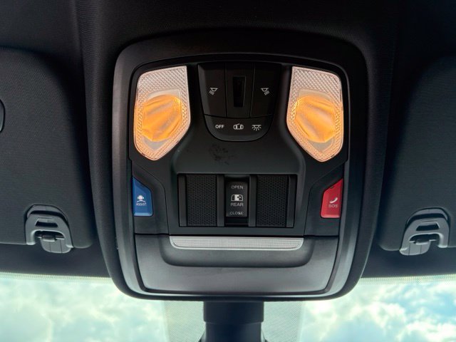 Used 2023 RAM 1500 Big Horn AWD/4WD image 25