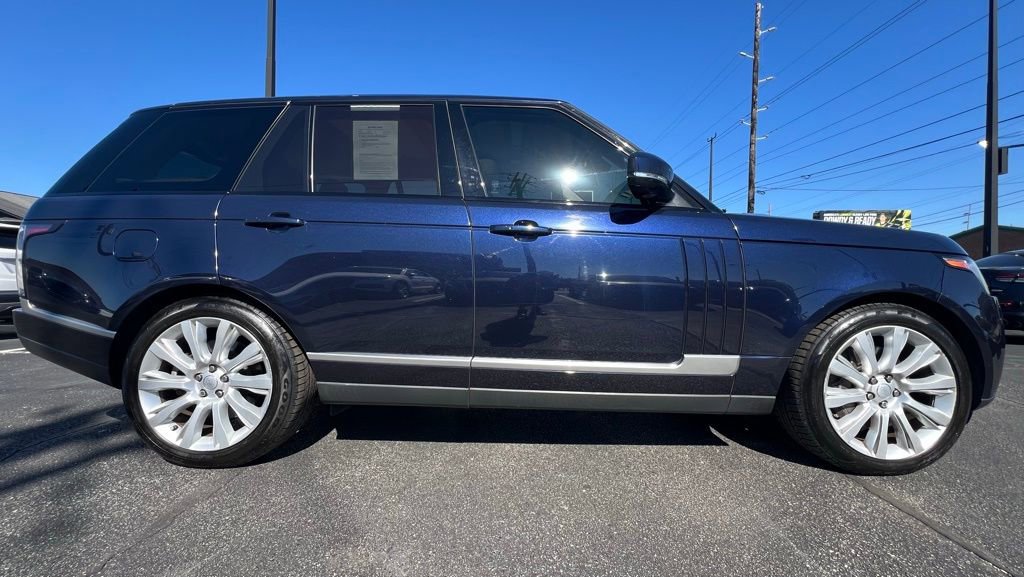 Used 2016 Land Rover Range Rover Supercharged image 9