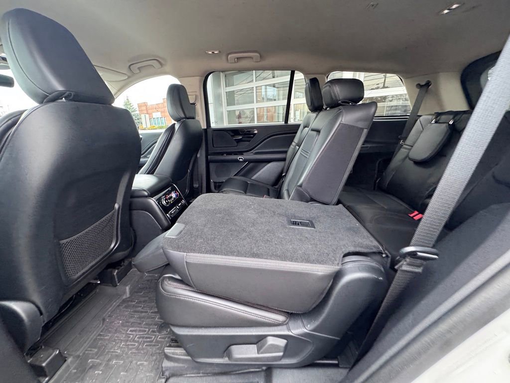 Used 2023 Lincoln Aviator AWD w/ Elements Package image 26