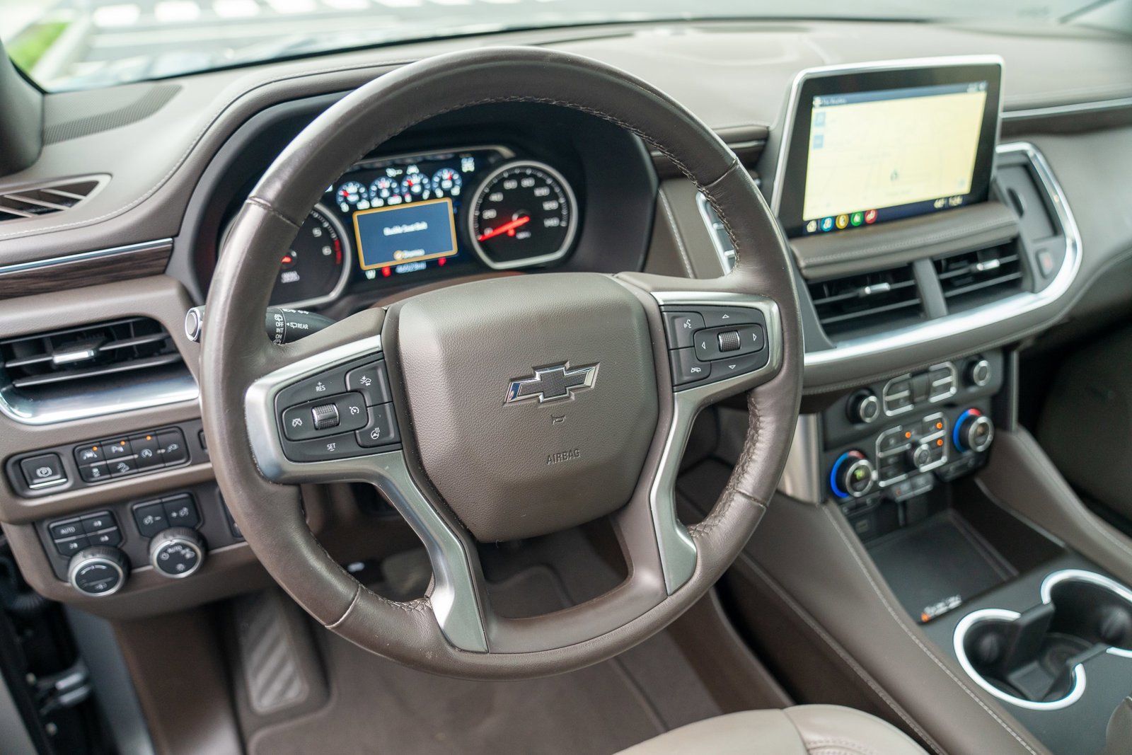 Used 2021 Chevrolet Tahoe Z71 w/ Z71 Off-Road Package image 14