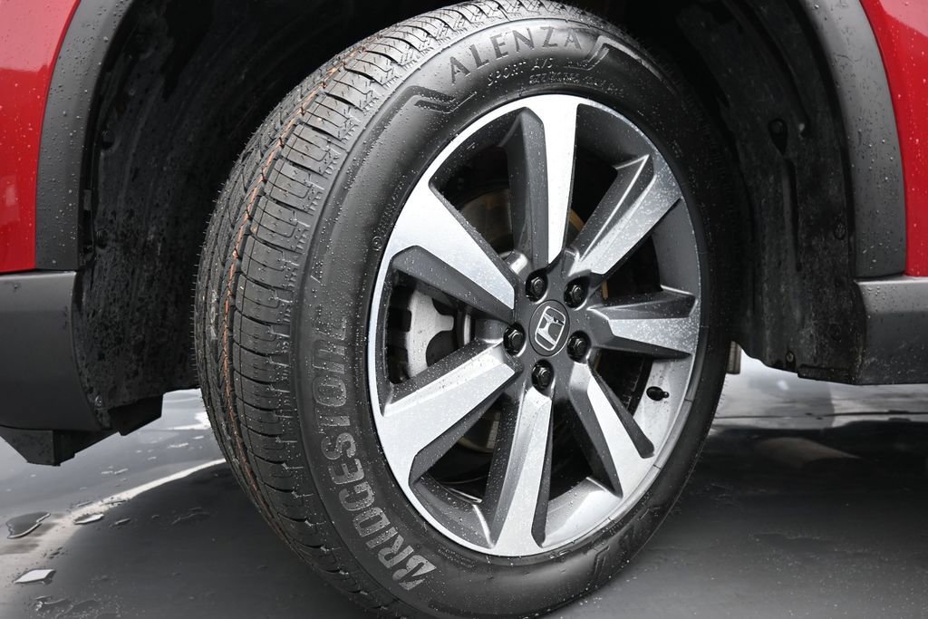 Certified 2024 Honda Pilot Elite image 32