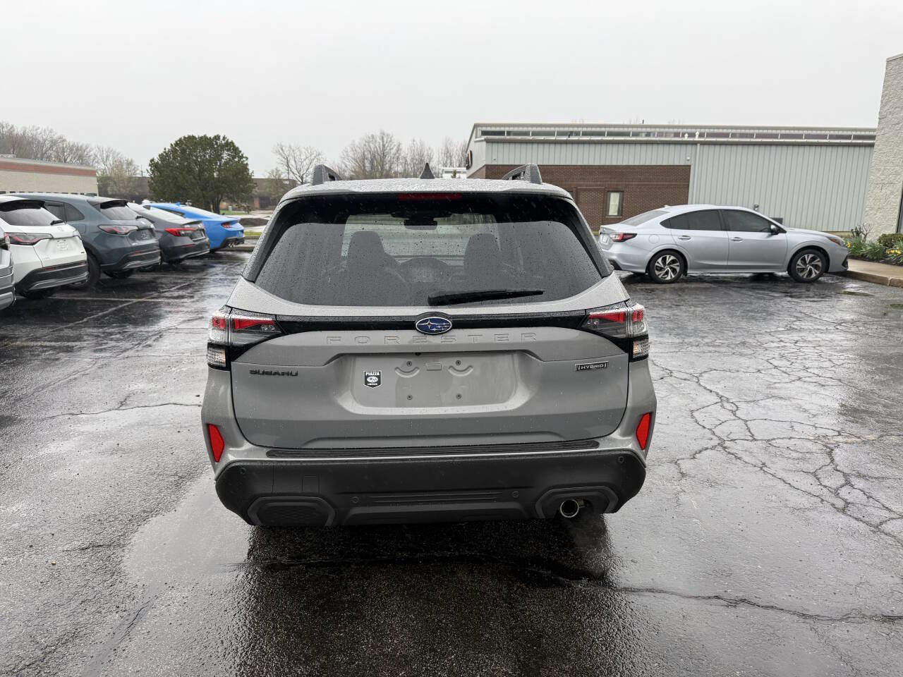 Used 2025 Subaru Forester Limited w/ Popular Package image 9