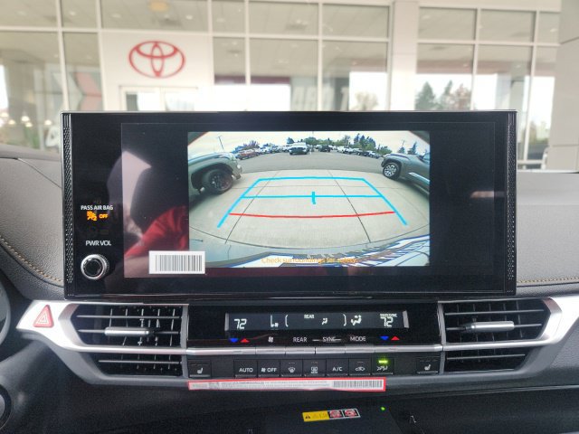 New 2026 Toyota Sienna XLE Woodland Edition AWD/4WD image 14