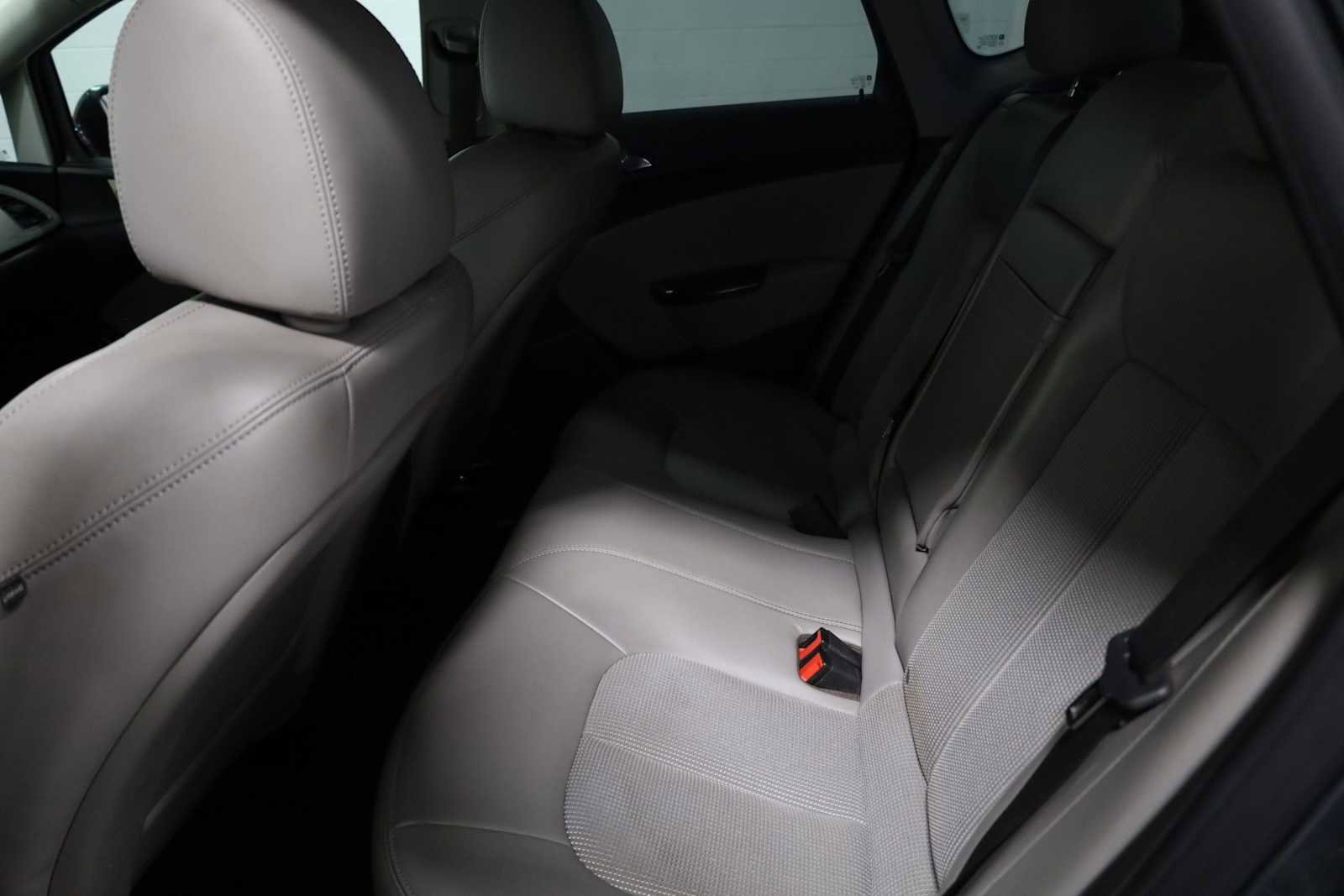 Used 2013 Buick Verano image 30