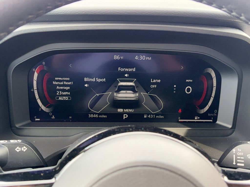 Used 2024 Nissan Rogue SL image 16