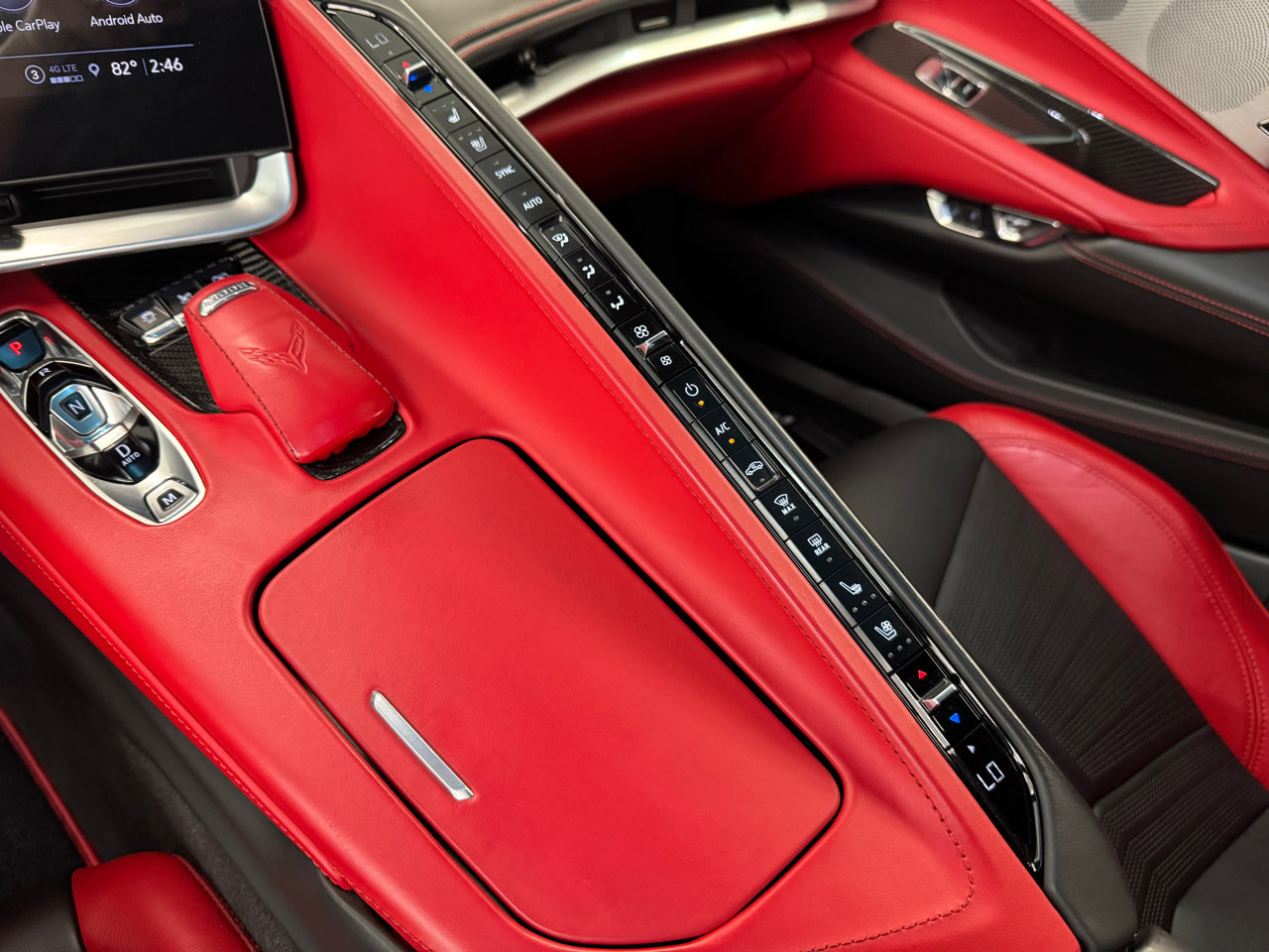 Used 2021 Chevrolet Corvette Stingray 3LT w/ Z51 Performance Package image 18