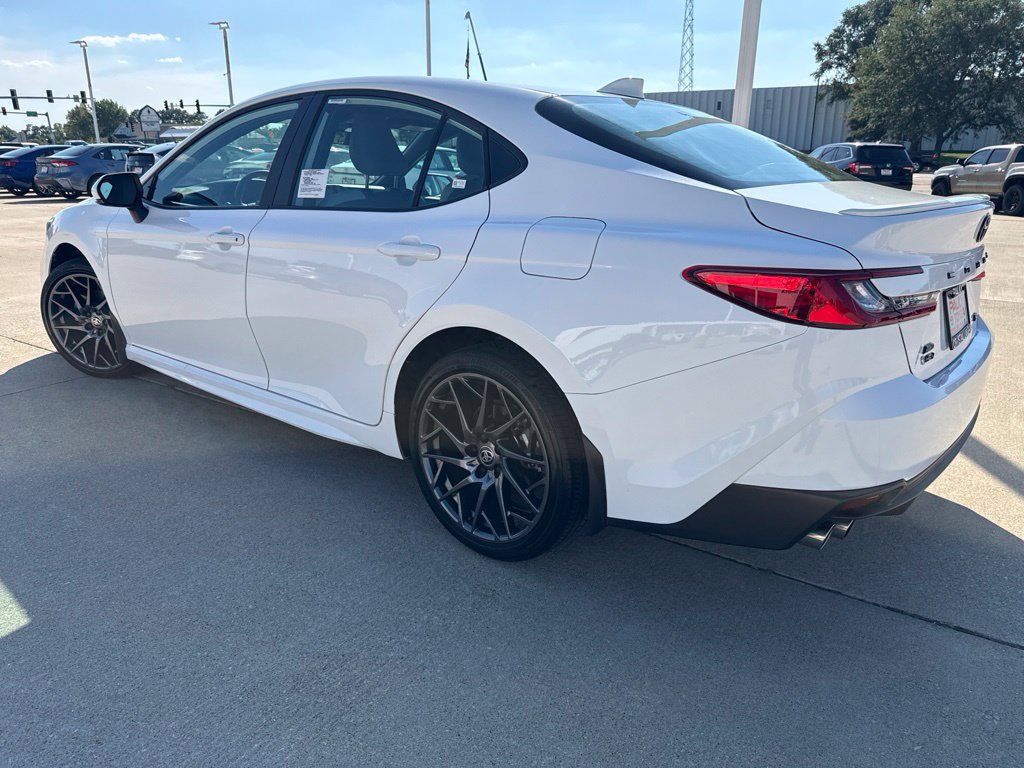 Certified 2025 Toyota Camry SE w/ Convenience Package AWD/4WD image 5