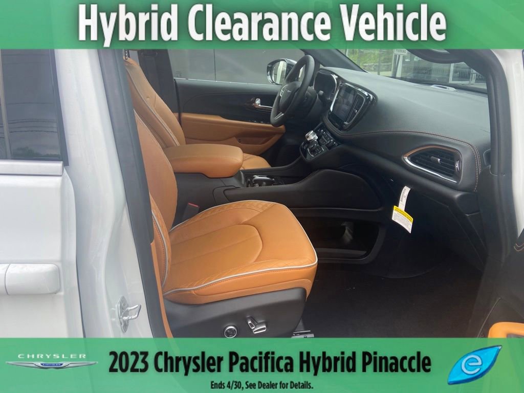 New 2023 Chrysler Pacifica Pinnacle image 17