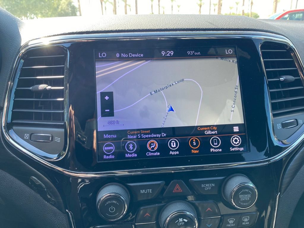 Used 2019 Jeep Grand Cherokee Laredo w/ 18" Wheel & 8.4" Radio Group RWD image 12