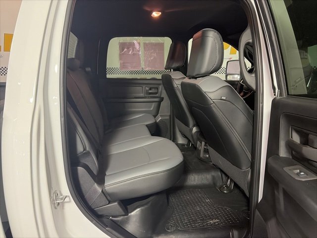 Used 2025 RAM 2500 Tradesman w/ Chrome Appearance Group image 11