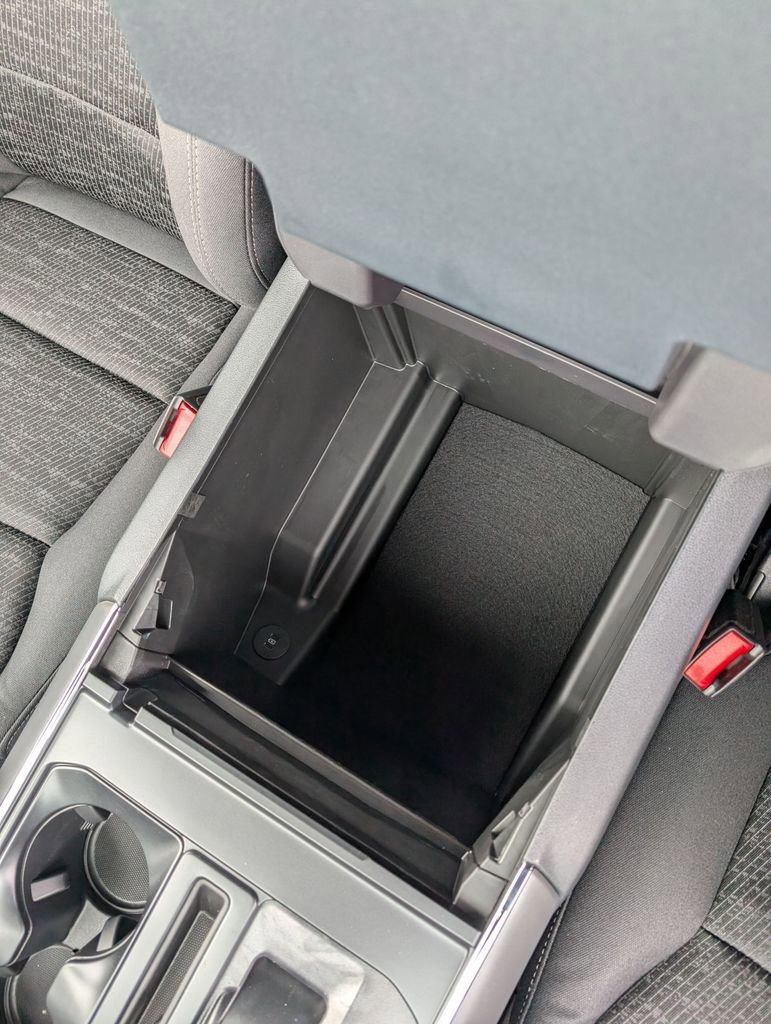 New 2026 Ford F150 XLT w/ Equipment Group 302A MID image 37