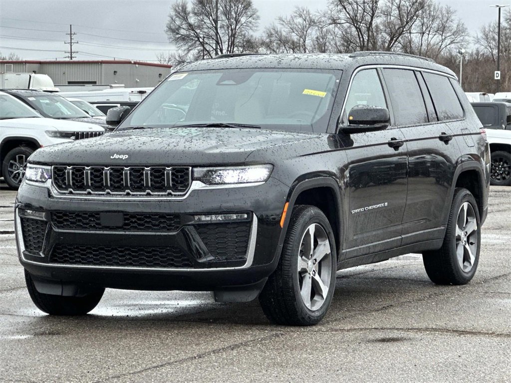 New 2026 Jeep Grand Cherokee L Limited image 6