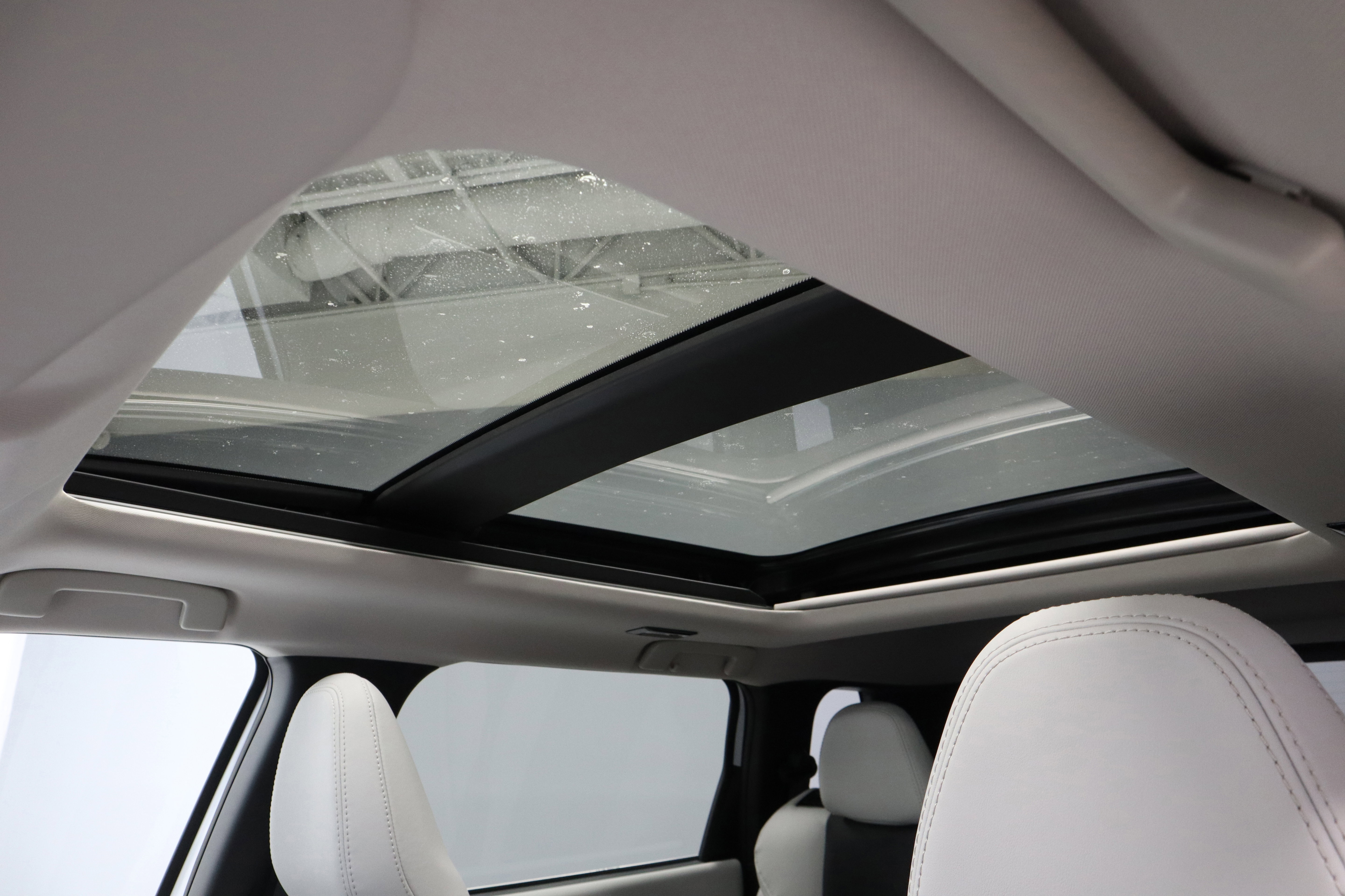 New 2026 Mitsubishi Outlander SE image 32