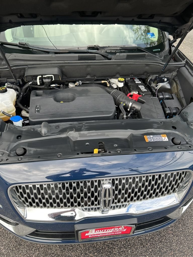 Used 2020 Lincoln Nautilus Reserve AWD/4WD image 12