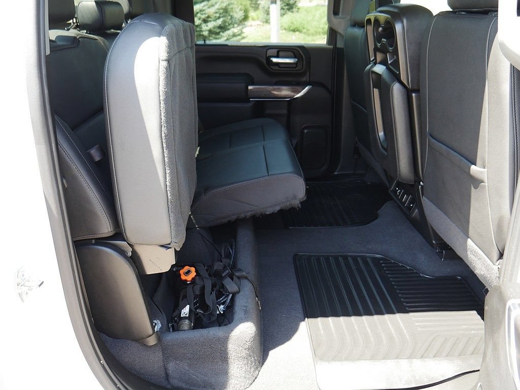 Used 2022 Chevrolet Silverado 3500 LTZ AWD/4WD image 53