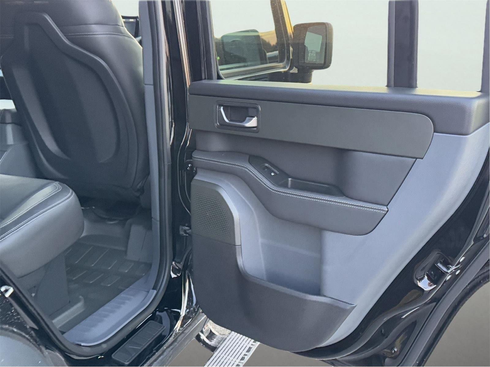 New 2025 INEOS Grenadier Station Wagon AWD/4WD image 23