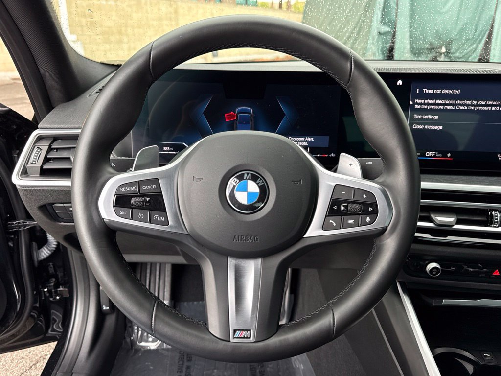 Used 2024 BMW 330i Sedan w/ M Sport Package RWD image 22