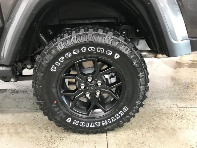 New 2025 Jeep Gladiator Willys image 42