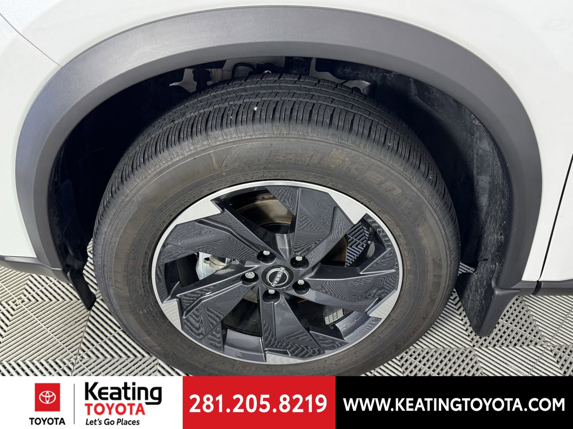 Used 2026 Nissan Rogue SV image 30