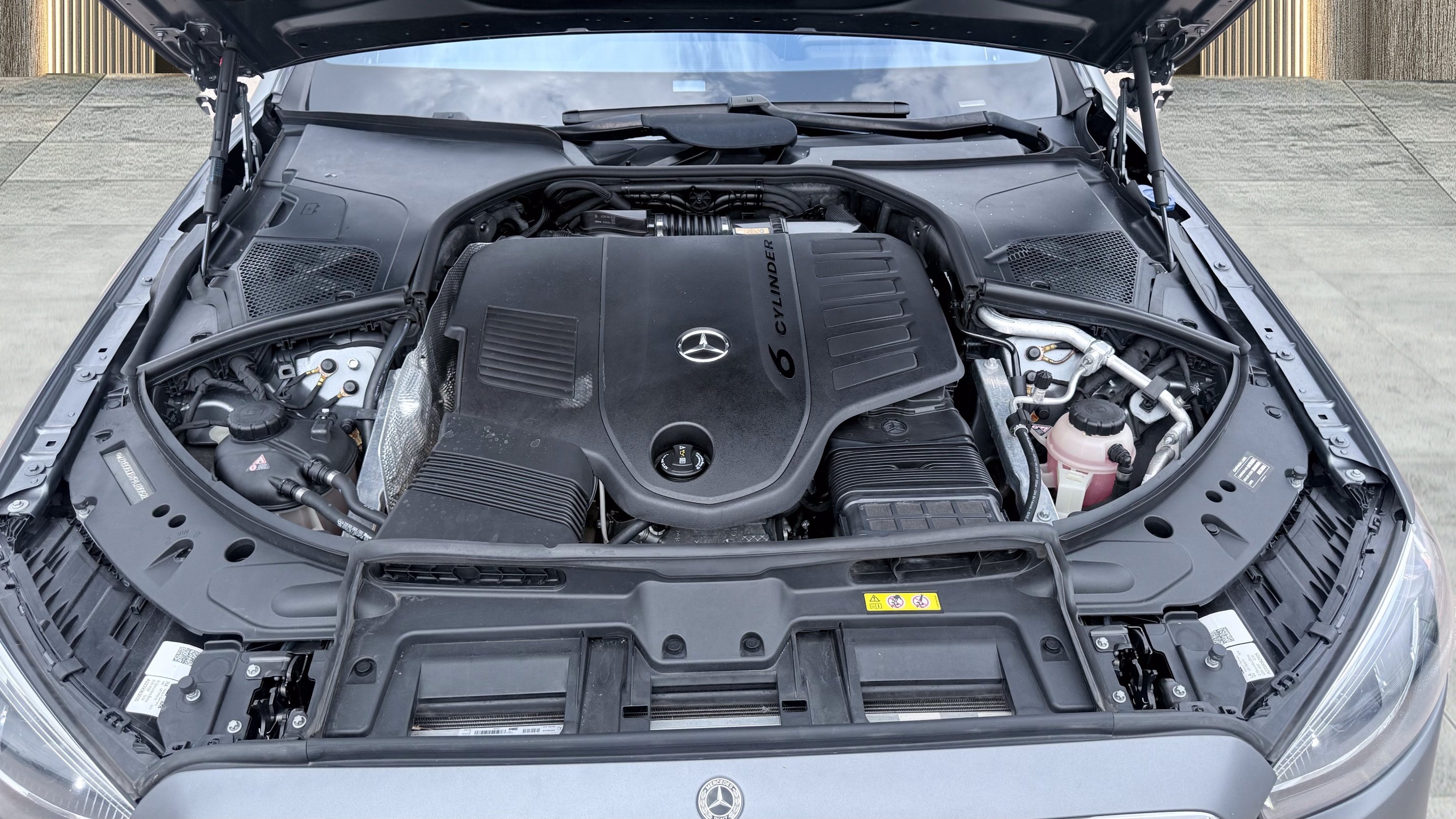 Used 2023 Mercedes-Benz S 500 4MATIC w/ AMG Line image 21