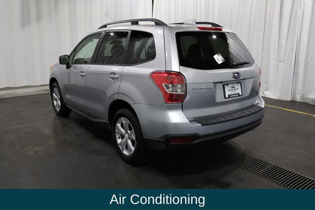 Used 2016 Subaru Forester 2.5i Premium w/ Popular Package #2 AWD/4WD image 5