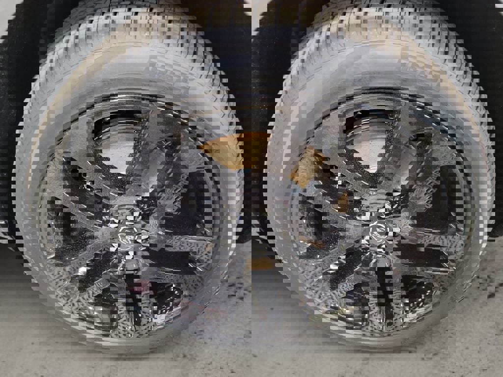 New 2026 Land Rover Range Rover Evoque S image 9