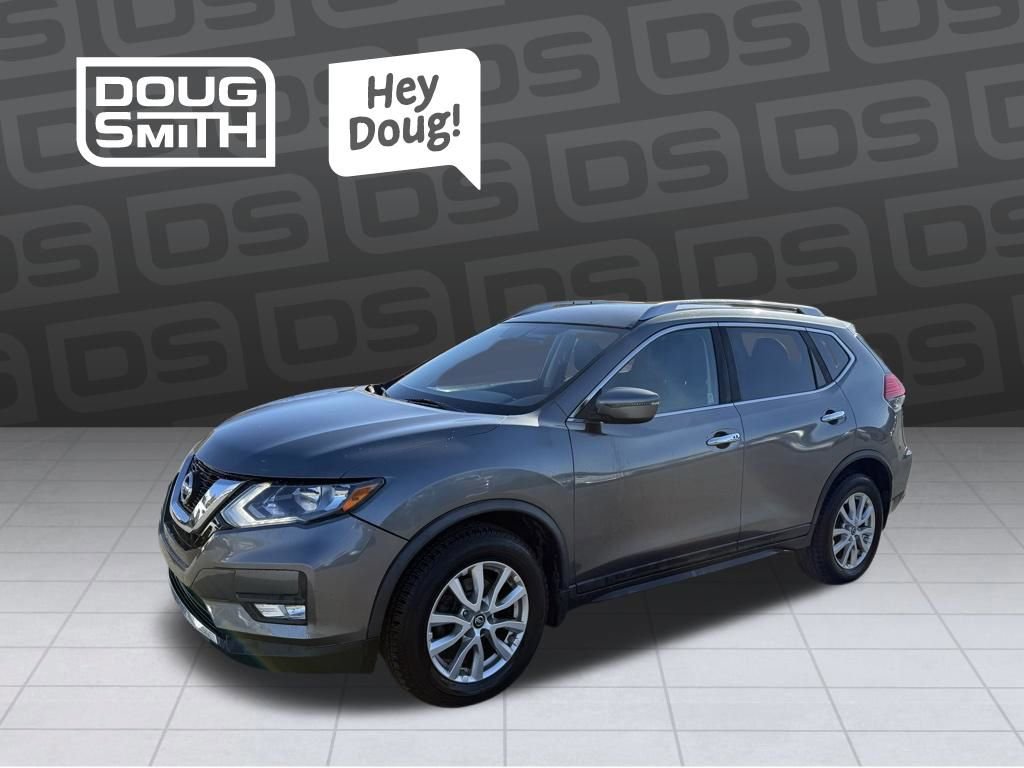 Used 2017 Nissan Rogue SV image 1