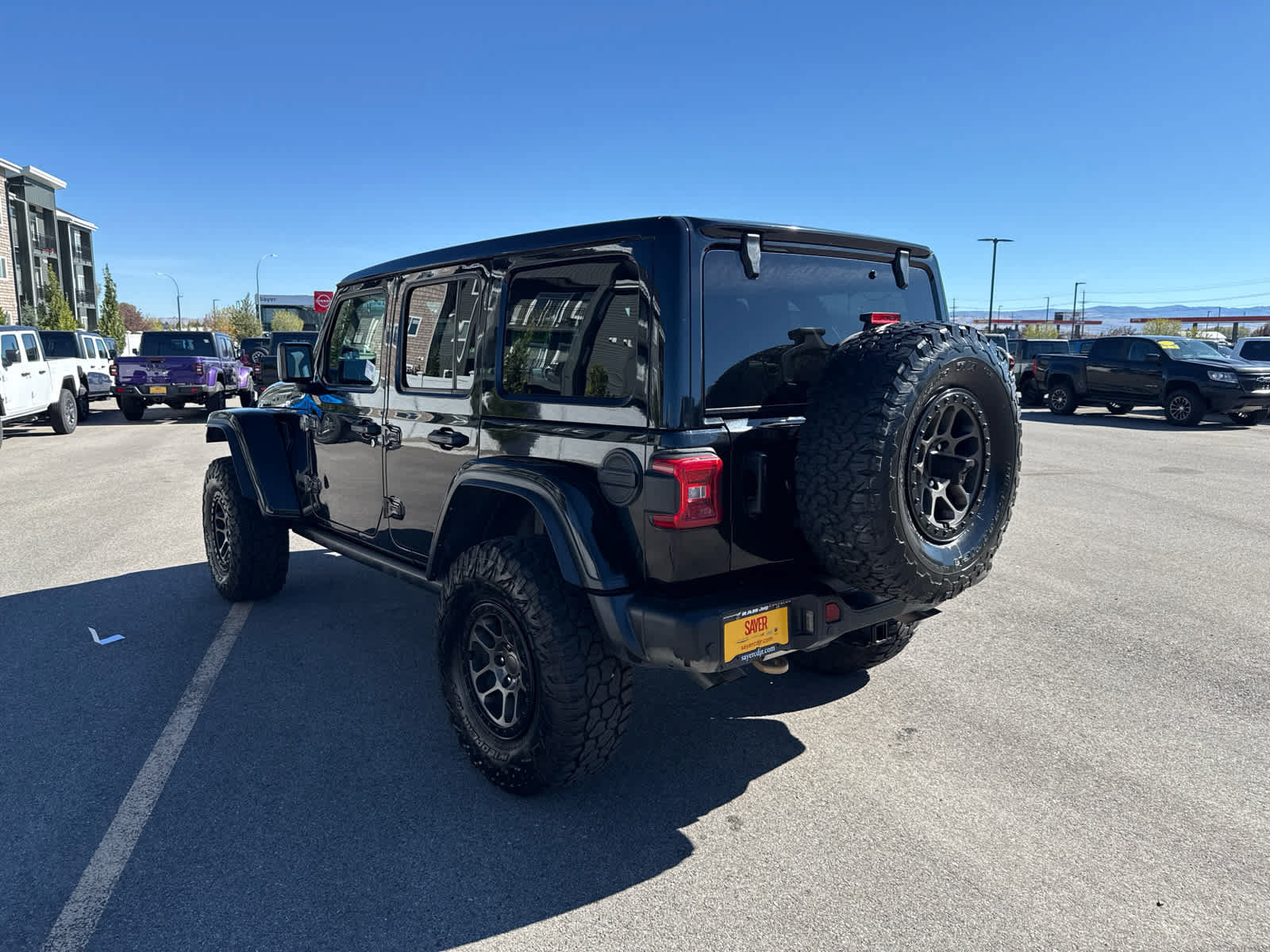 Certified 2022 Jeep Wrangler Unlimited Rubicon w/ Xtreme Recon 35" Tire Package AWD/4WD image 7