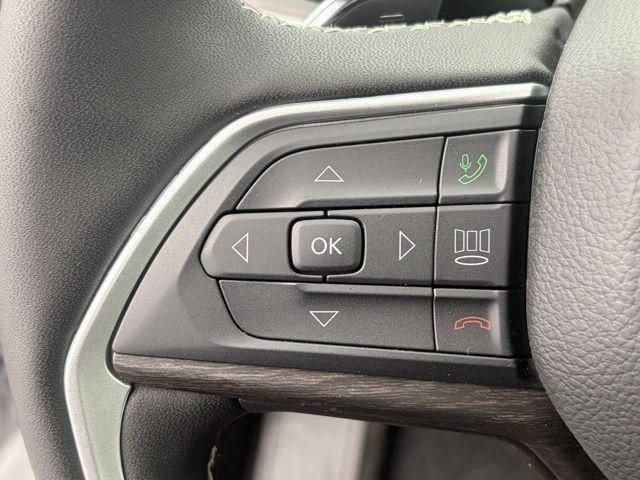 New 2026 Jeep Grand Cherokee Altitude AWD/4WD image 17
