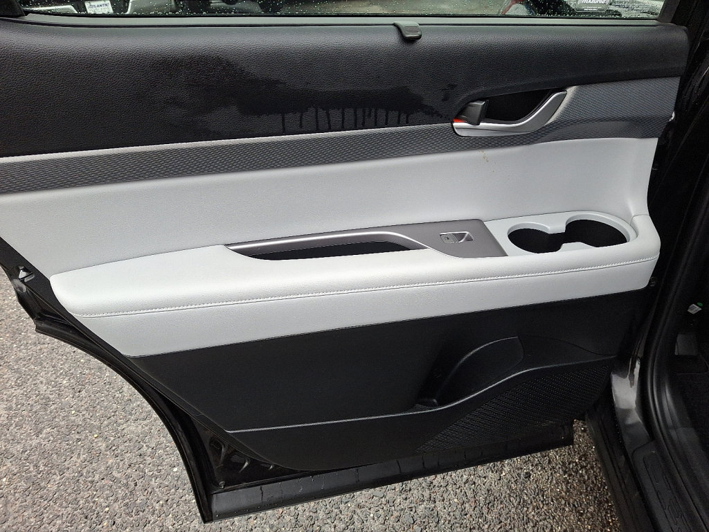 Used 2021 Hyundai Palisade SEL w/ Premium Package image 19