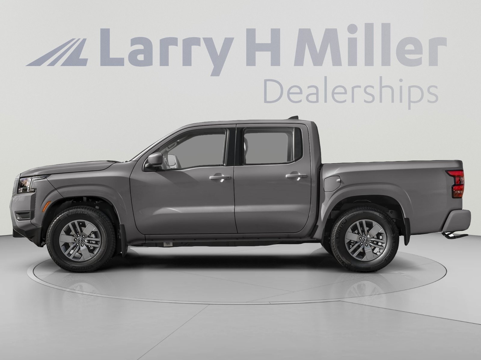 New 2027 Nissan Frontier SV w/ Tow Package RWD image 3