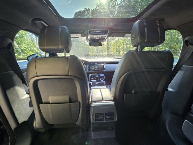 Used 2021 Land Rover Range Rover Velar R-Dynamic S image 40