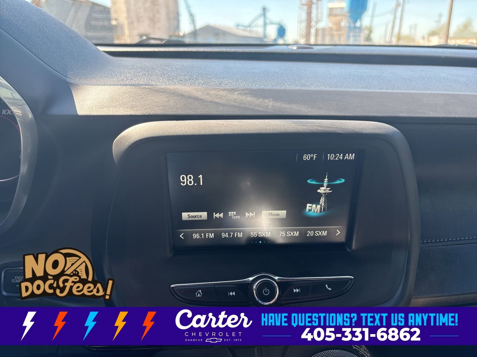 Used 2018 Chevrolet Camaro LT RWD image 29