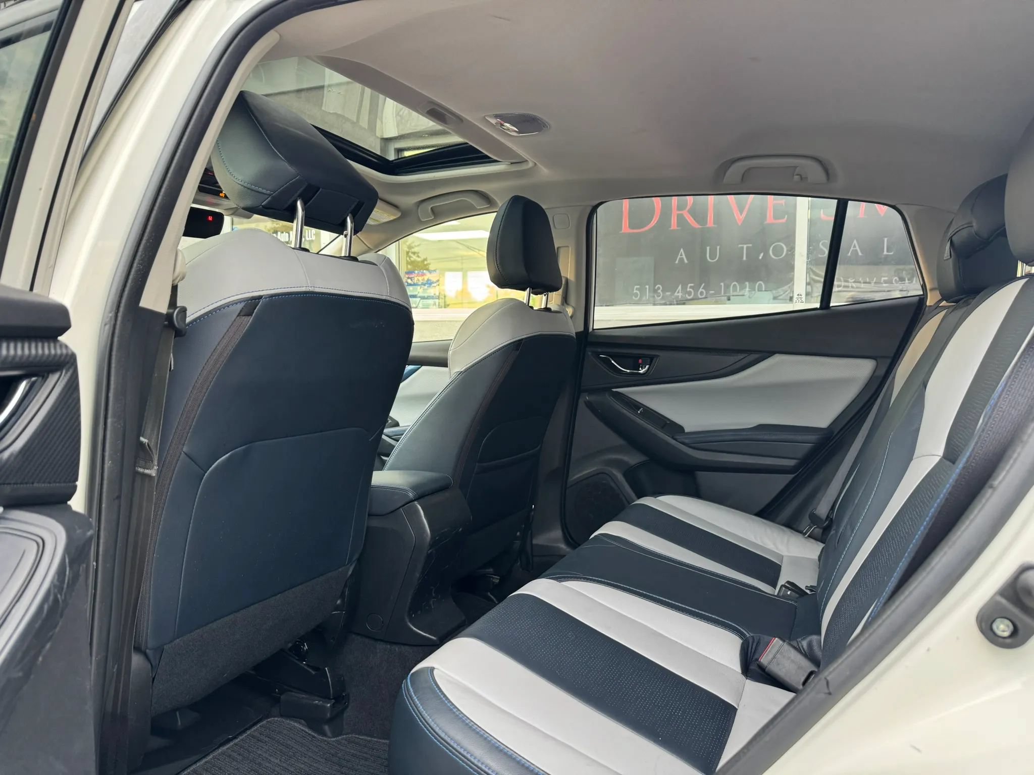 Used 2019 Subaru Crosstrek Hybrid w/ Moonroof Package w/Navigation AWD/4WD image 13