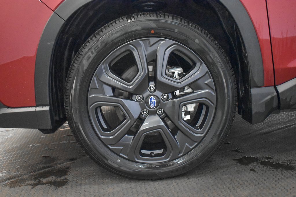 Used 2025 Subaru Ascent Bronze Edition image 9