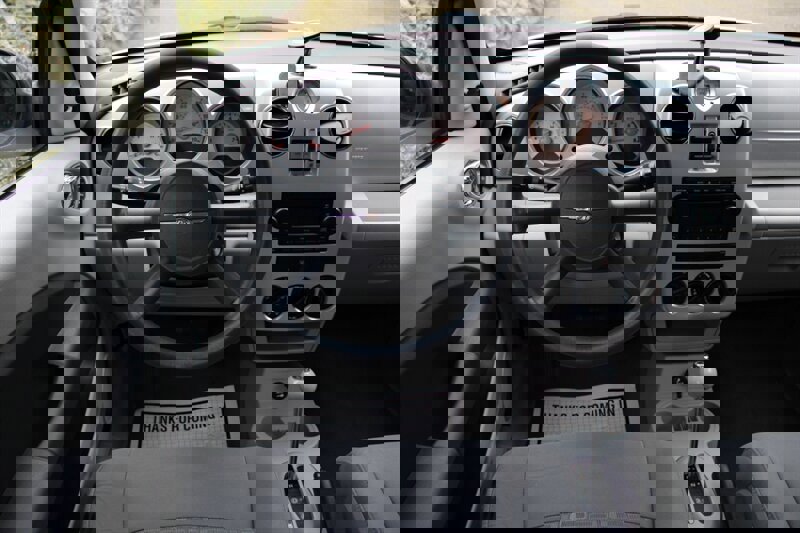 Used 2007 Chrysler PT Cruiser image 16