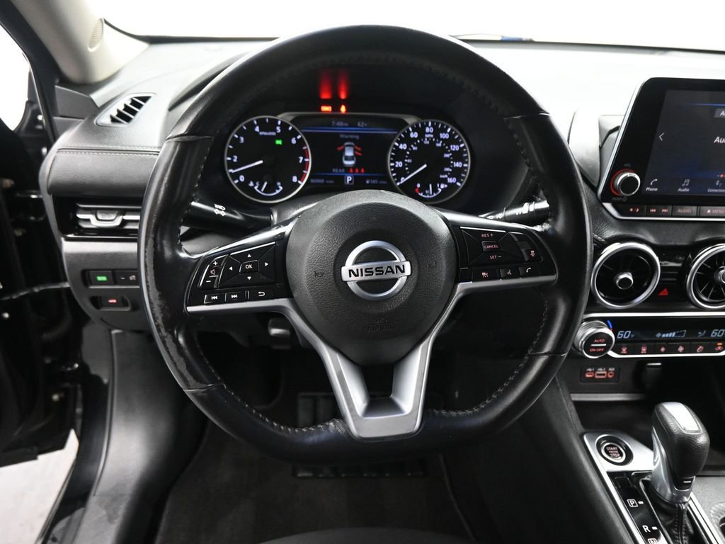 Used 2020 Nissan Sentra SV image 11