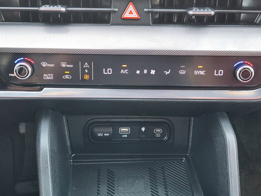 Certified 2023 Kia Sportage SX image 23