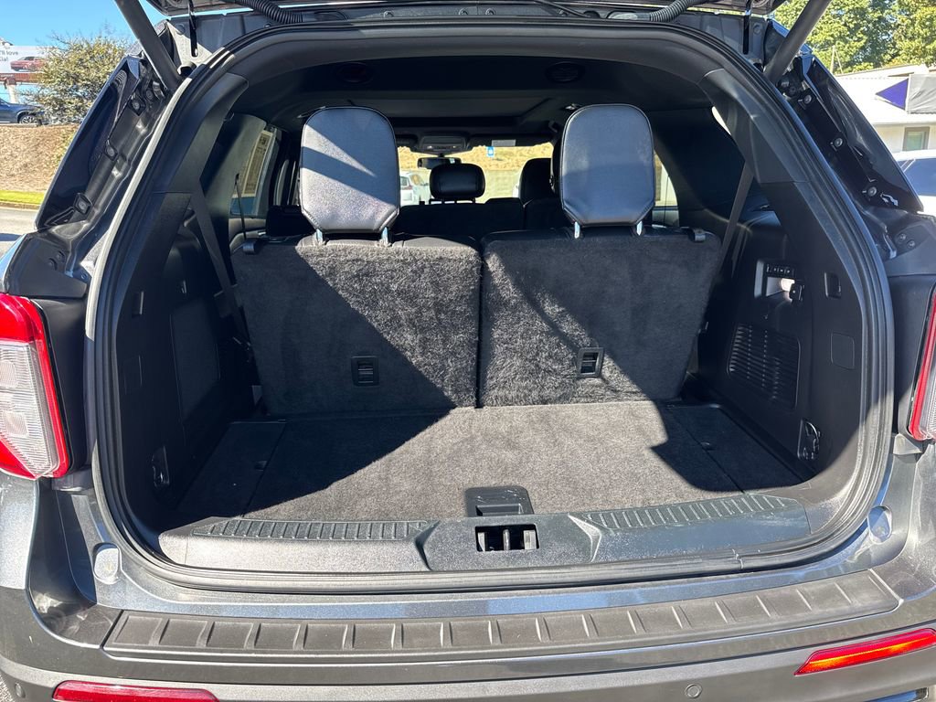 Used 2020 Ford Explorer ST w/ Premium Technology Package image 28