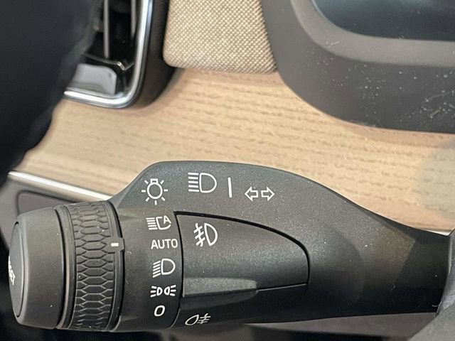 Used 2026 Volvo XC90 B5 Plus w/ Protection Package image 33