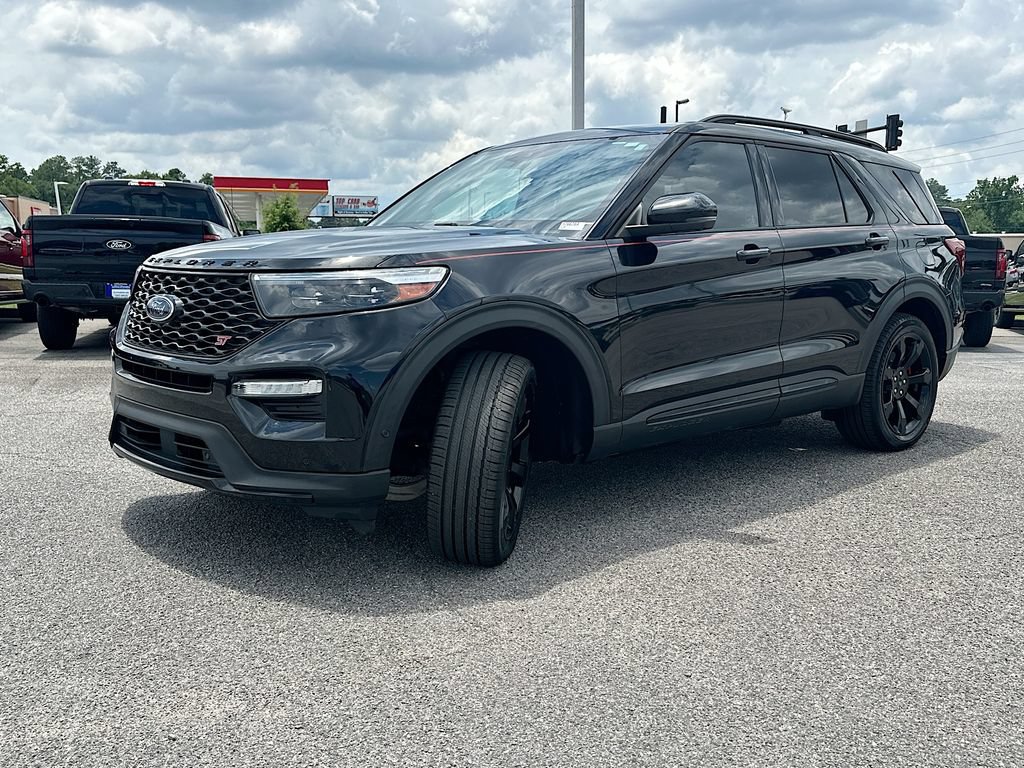 Certified 2021 Ford Explorer ST w/ Equipment Group 401A AWD/4WD image 1