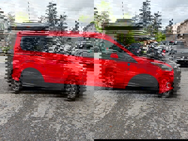 Used 2022 Ford Transit Connect Titanium w/ Trailer Tow Package image 6