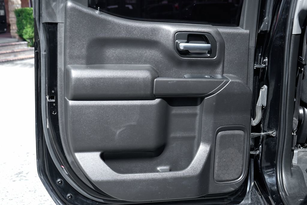 Used 2021 Chevrolet Silverado 1500 Custom w/ LPO, Blackout Package RWD image 29